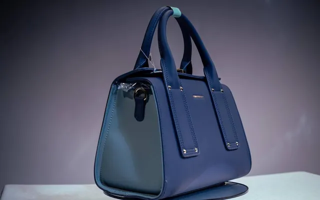 Surulere utility satchel in Steel blue